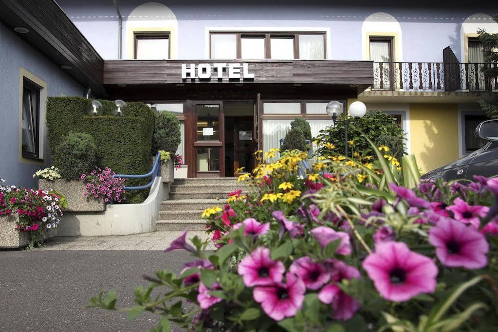 Hotel Der Stockinger Unterpremstätten Zewnętrze zdjęcie